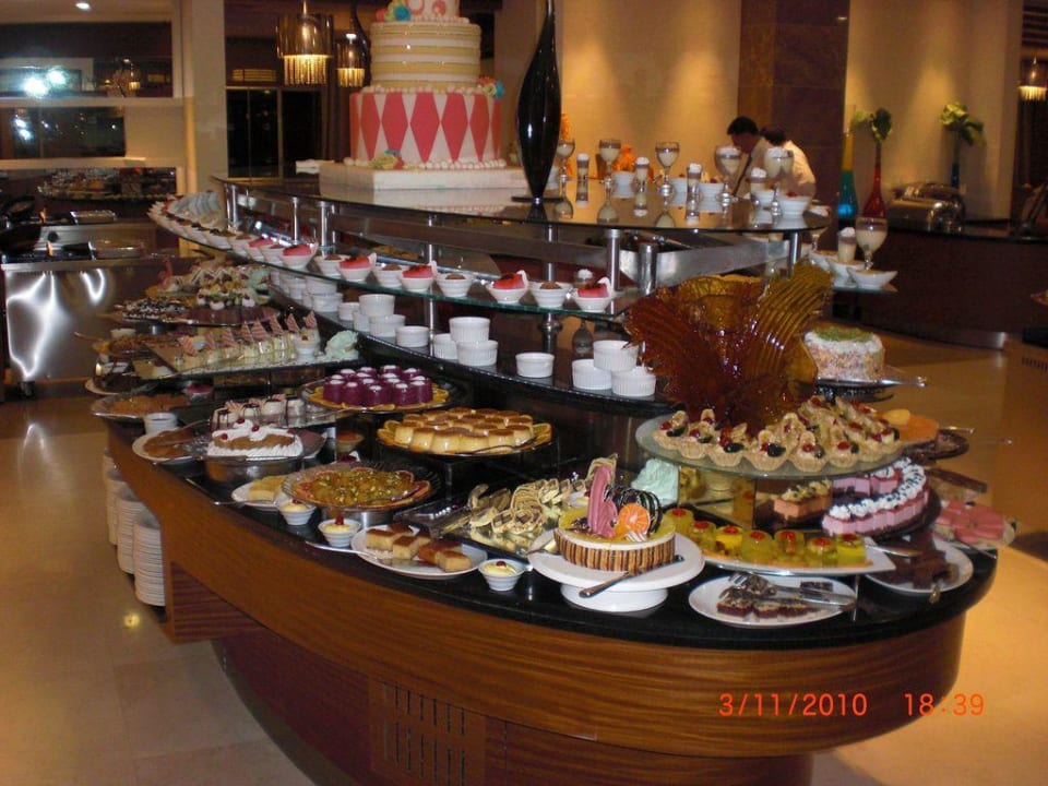 Hauptrestaurant (Abends) Sunis Evren Beach Resort Hotel & Spa