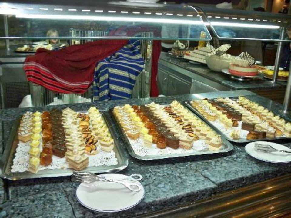 Kuchen zum Dessert Hotel El Mouradi Djerba Menzel