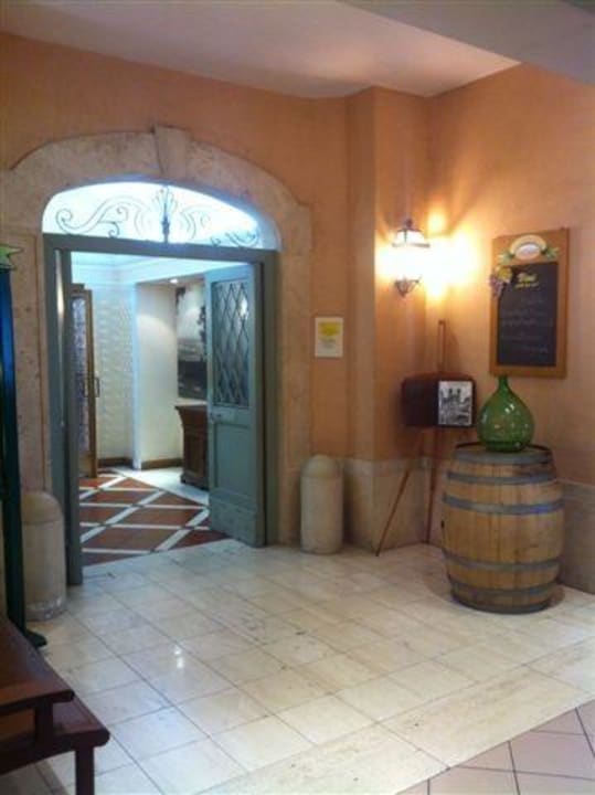 Lobby Hotel Holiday Inn Aurelia