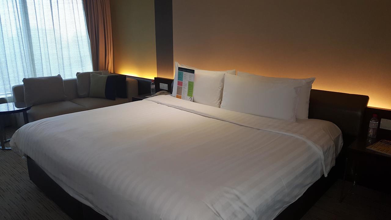 Tolles XXL-Bett Hotel Traders Kuala Lumpur