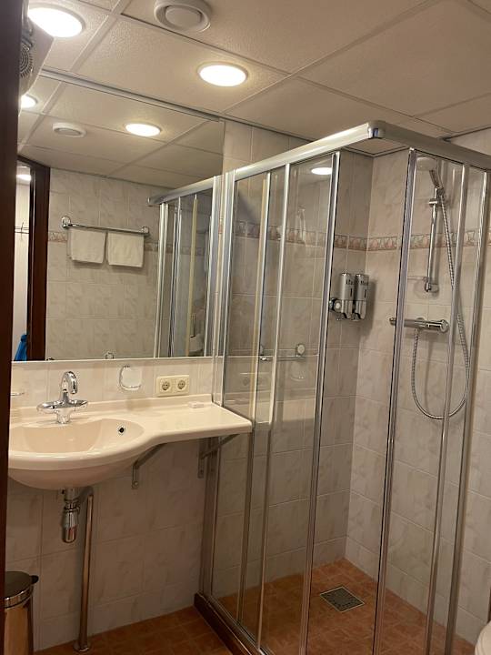 Zimmer SuyderSee Hotel