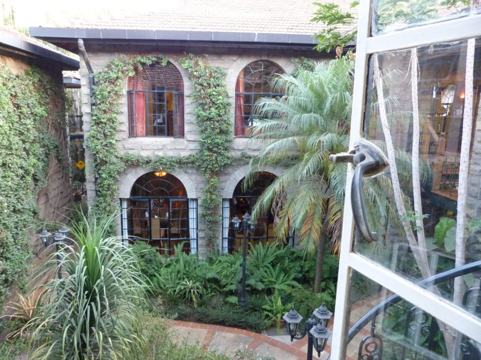 Innenhof Hotel The Fairview