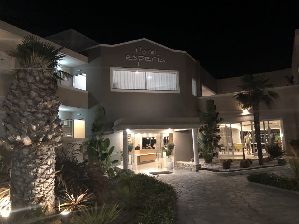 Außenansicht Hotel Esperia