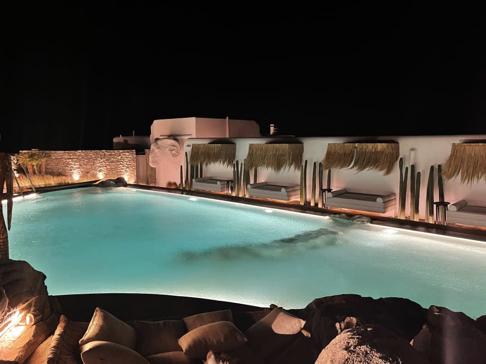 Pool Myconian Panoptis Escape, a member of Small Luxury Hotels of the World