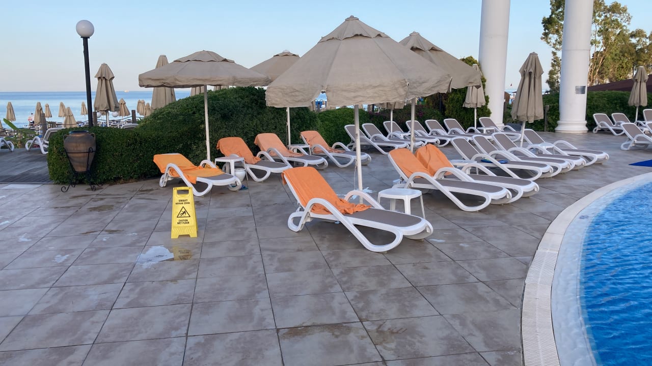 Pool Starlight Resort Hotel