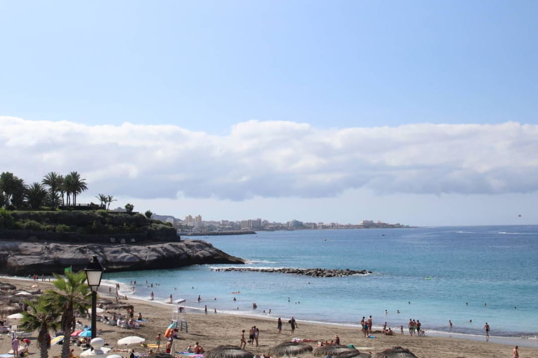 Strand 600 meter vom Hotel HOVIMA Jardin Caleta