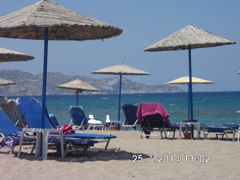 Blick von der Liege Santa Marina Beach