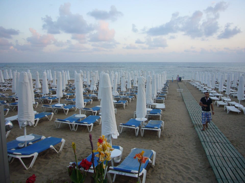 Strand Seaden Corolla Hotel