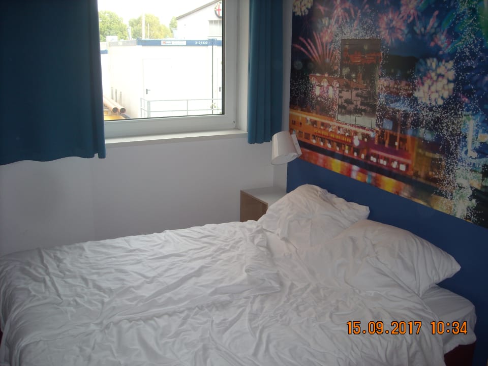 Zimmer B&B Hotel Heidelberg