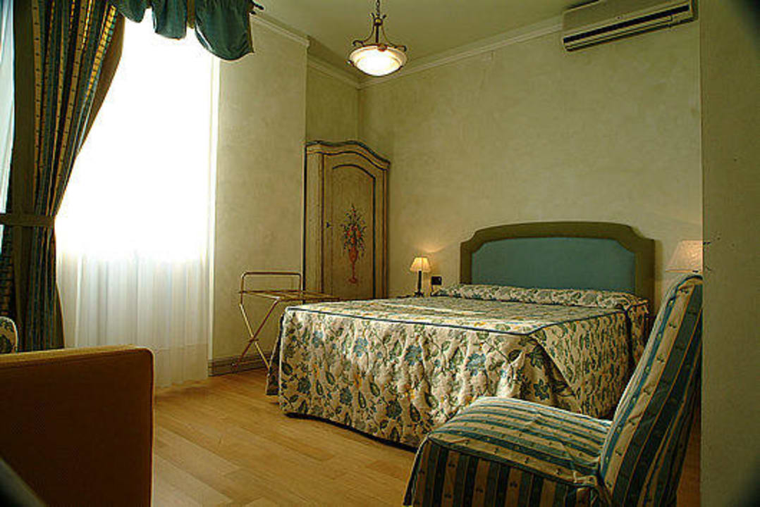 Room 21. Hotel posta.