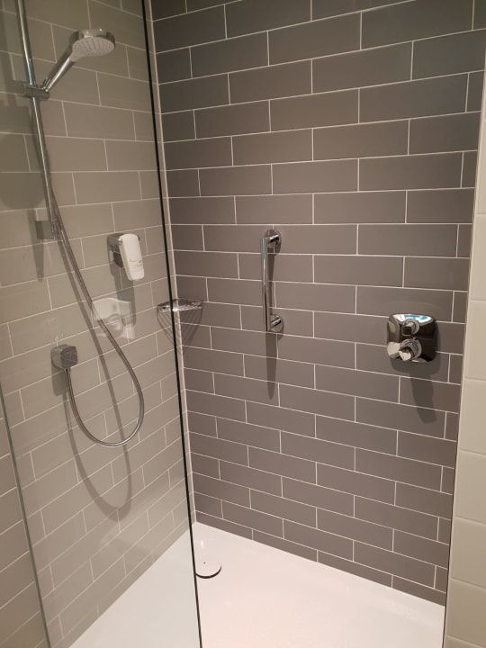 Zimmer Holiday Inn Express Ringsheim