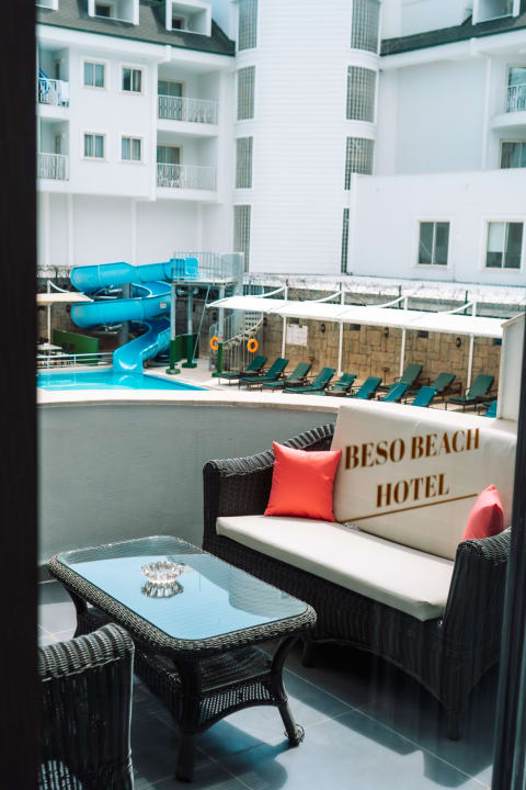 Zimmer Beso Beach Hotel