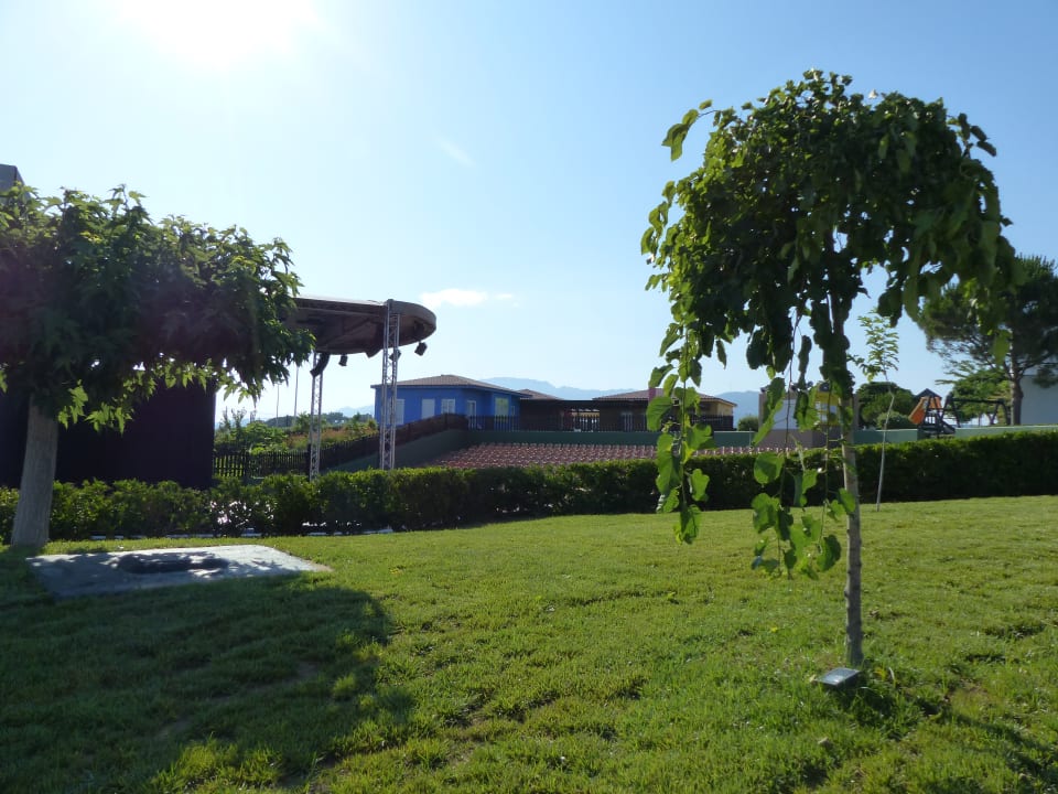 Gartenanlage Atlantica Marmari Palace