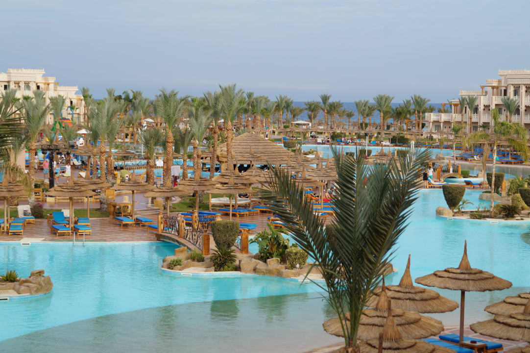 Poolanlage Pickalbatros Palace Resort
