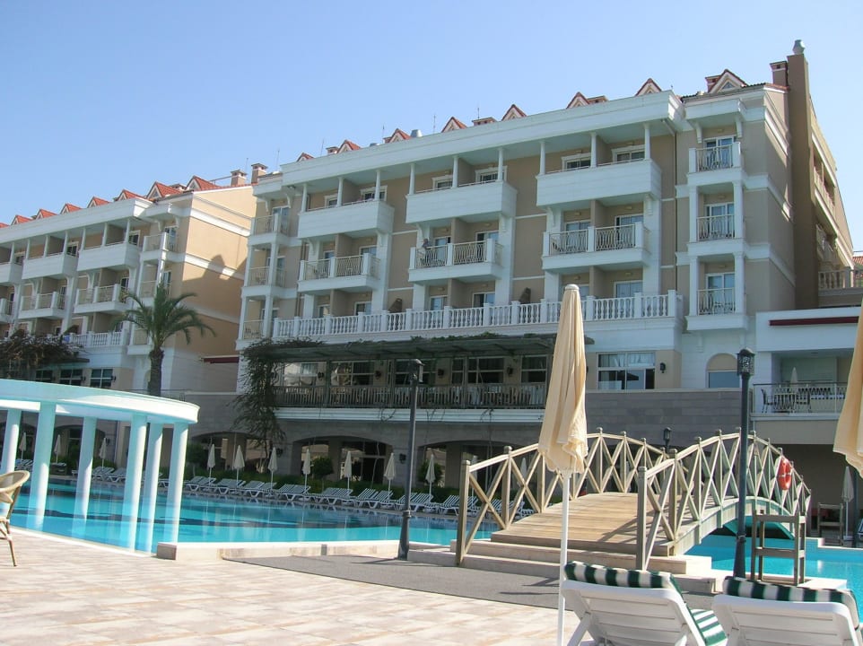 Super Trendy Aspendos Beach Hotel