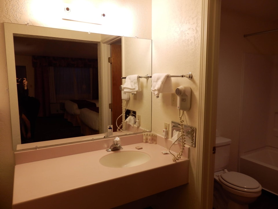 Bad Retro Inn at Mesa Verde