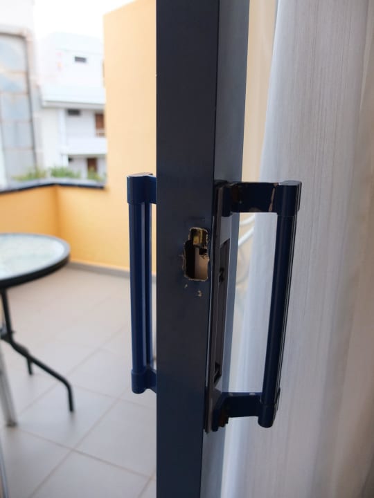 Schiebetürschließanlage schonmal aufgebrochen SBH Fuerteventura Playa
