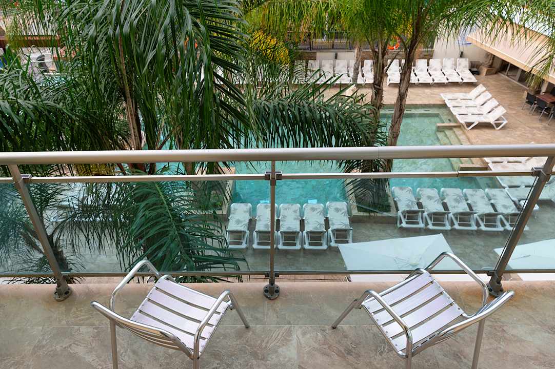 Außenansicht Hotel La Palmera