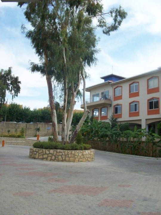 Eingang FUN&SUN Smart Hane Sun Hotel