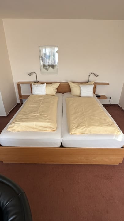 Zimmer Hotel am Berg