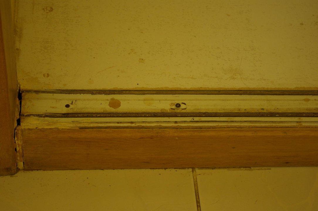 Kleiderschrank linke Seite Ghazala Gardens