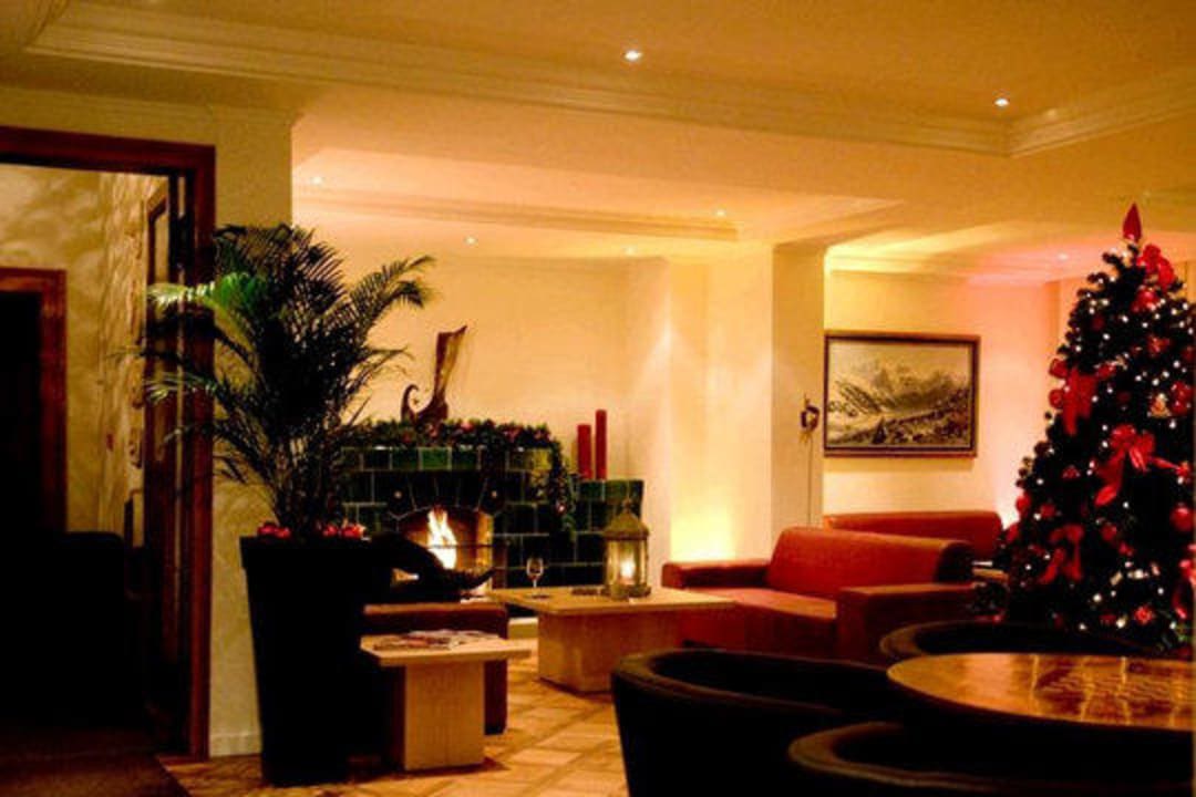 Chminée Parkhotel Bellevue Lenk