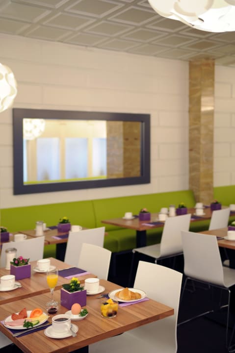 Frühstücksraum Hotel Ambassador