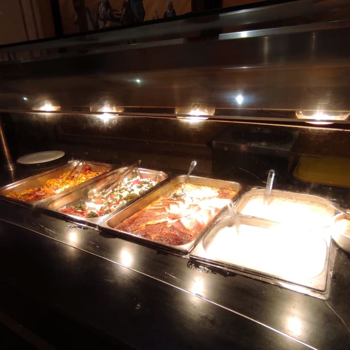 Gastro Sultan Gardens Resort