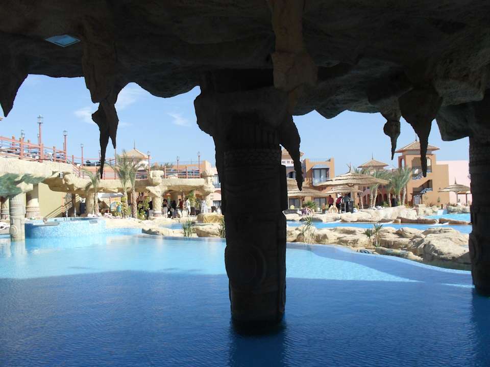 Basen Hotel El Faraana Reef Resort