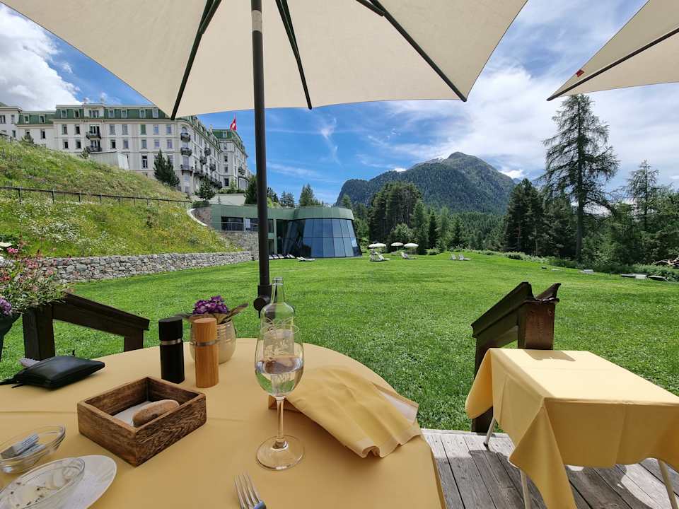 Gartenanlage Grand Hotel Kronenhof Pontresina