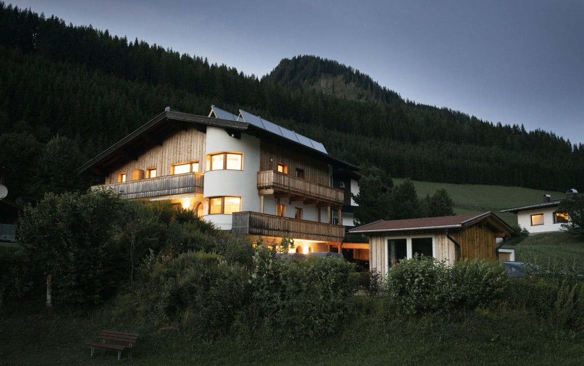 Außenansicht Alpchalet Tirol