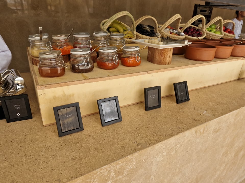 Gastro Serry Beach Resort