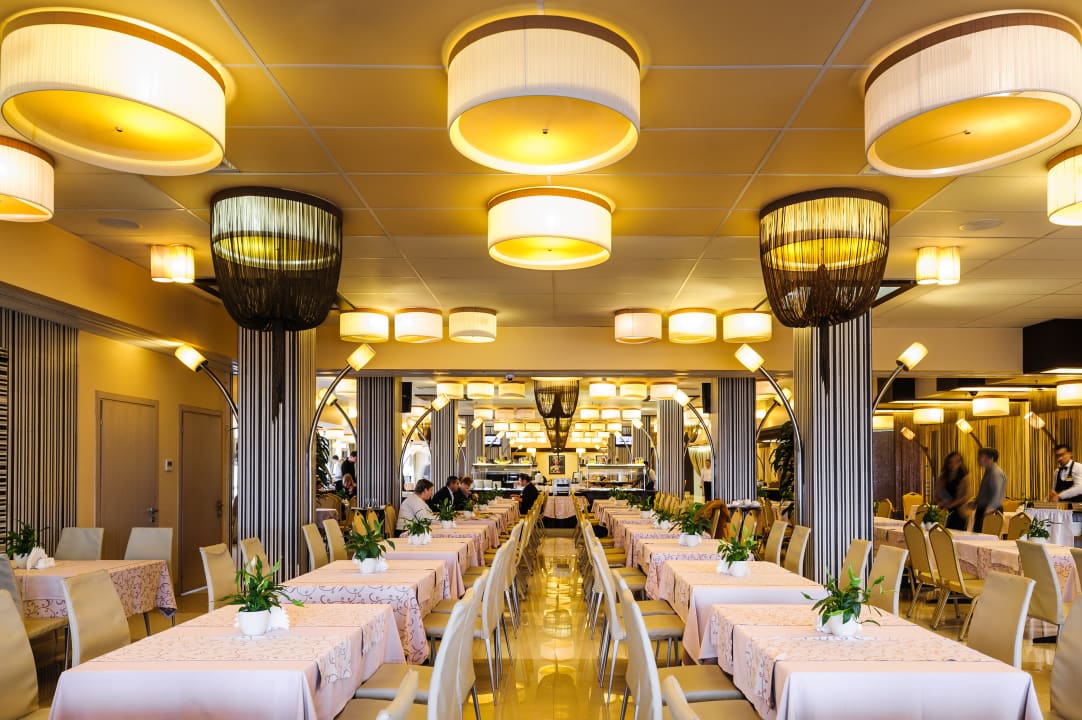 Restaurant Vega Izmailovo Hotel & Convention Center
