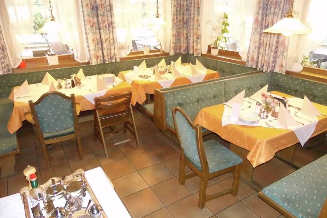 Blick in den gemütlichen Speiseraum. Familiengasthof Schranz