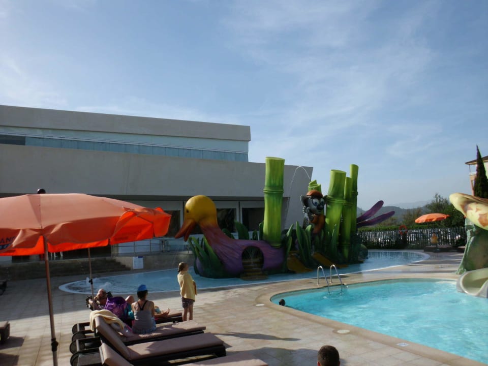 Splash-Rutsch-Pool bis ca. 4 Jahre Mar Hotels Playa de Muro Suites