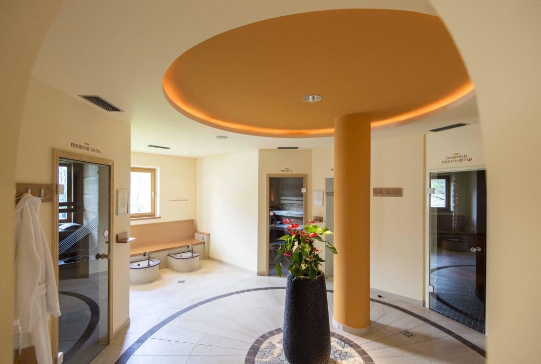 Wellnessbereich mit drei Saunas Hotel Erzherzog Johann