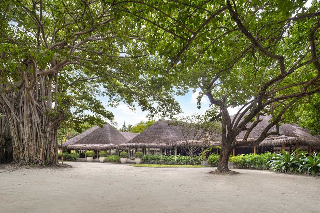 Außenansicht Adaaran Select Hudhuran Fushi - Premium All Inclusive