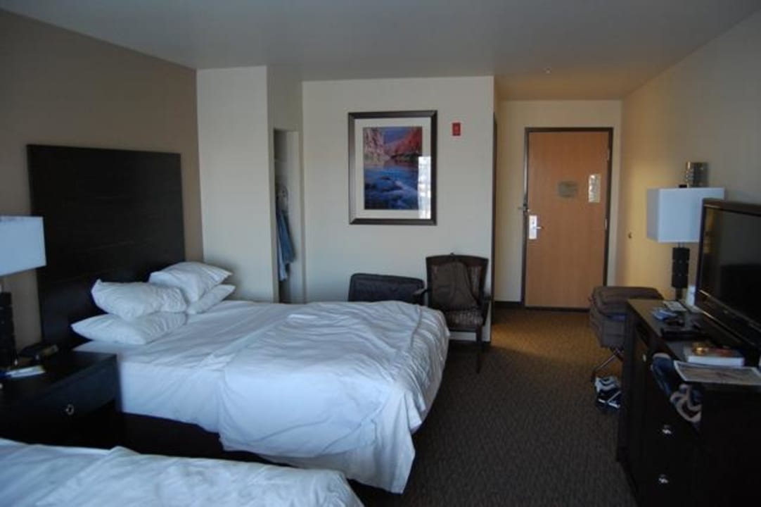 2 Queen Betten Days Inn & Suites by Wyndham Page Lake Powell