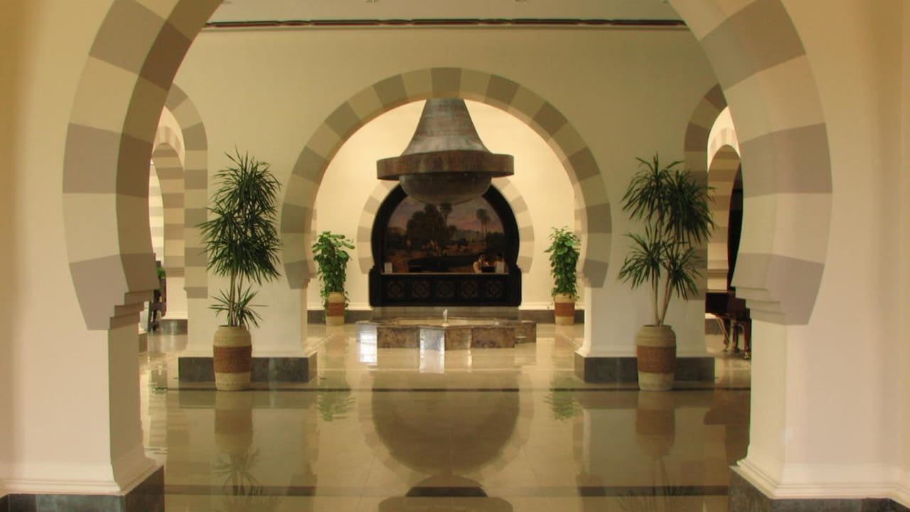 Холл отеля Stella Beach Resort & Spa Makadi Bay