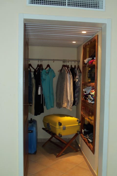 Schrank mal anders Iberostar Origin Playa Alameda