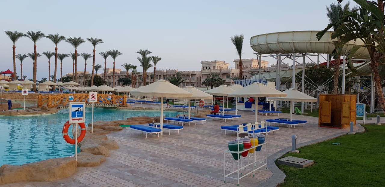 Außenansicht Beach Albatros Resort