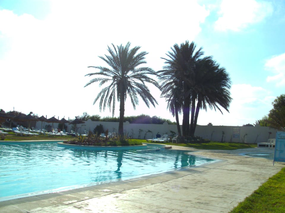 Pool  Monarque Club Rivage