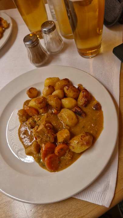 Gastro Burghotel Am Hohen Bogen