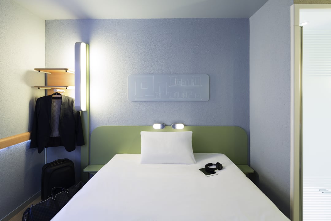 Zimmer ibis budget Zürich Airport