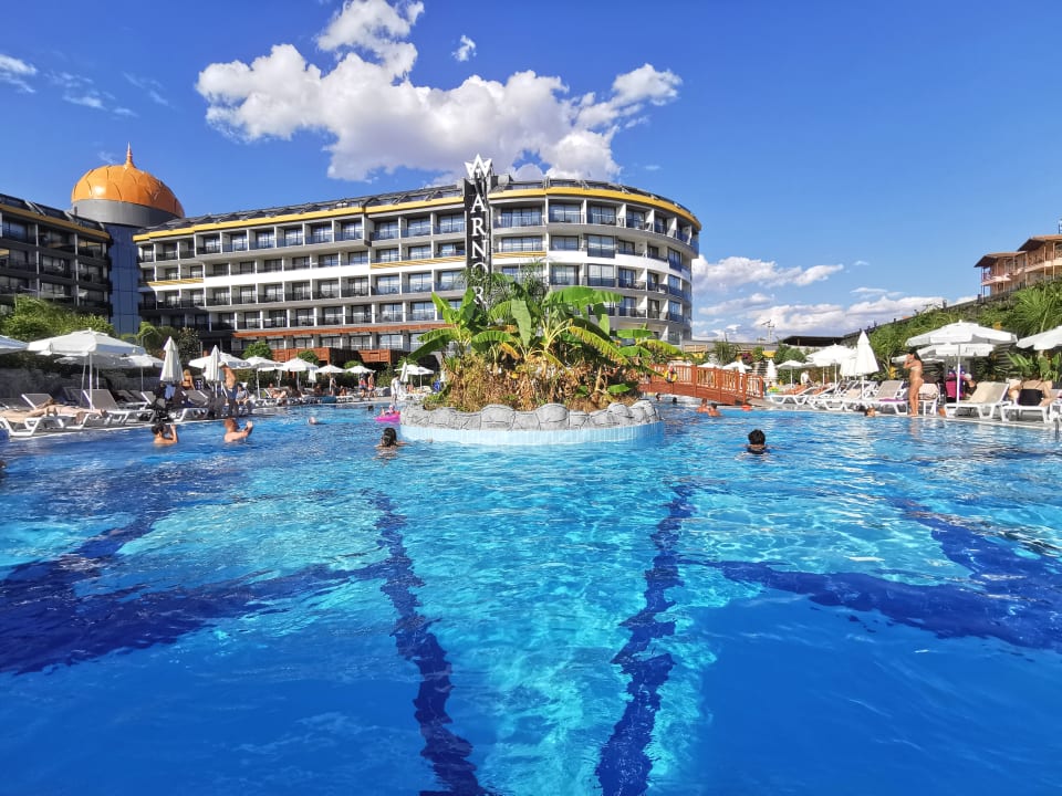 Pool Arnor de Luxe Hotel & Spa