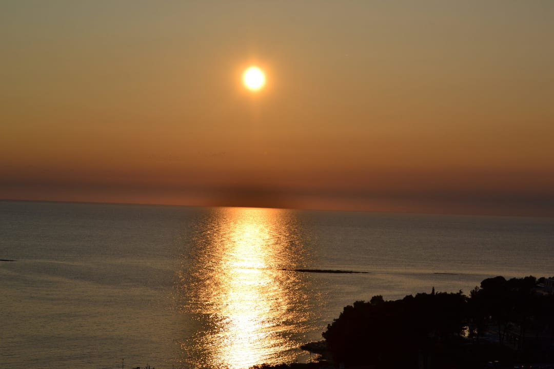 Sonnenuntergang Hotel Parentium Plava Laguna