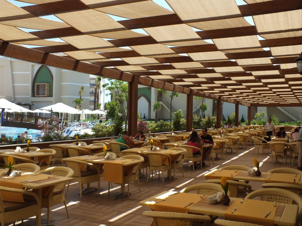 Hauptrestaurant Terrasse Alan Xafira Deluxe Resort & Spa
