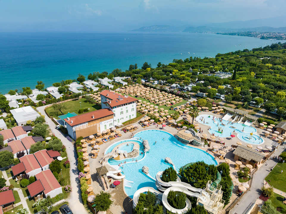 Pool Ferienanlage Residence Piani Di Clodia