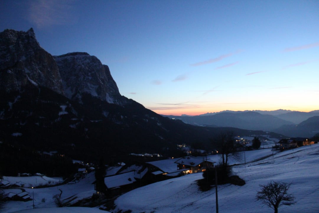 Balkonblick Dämmerung Pliegerhof