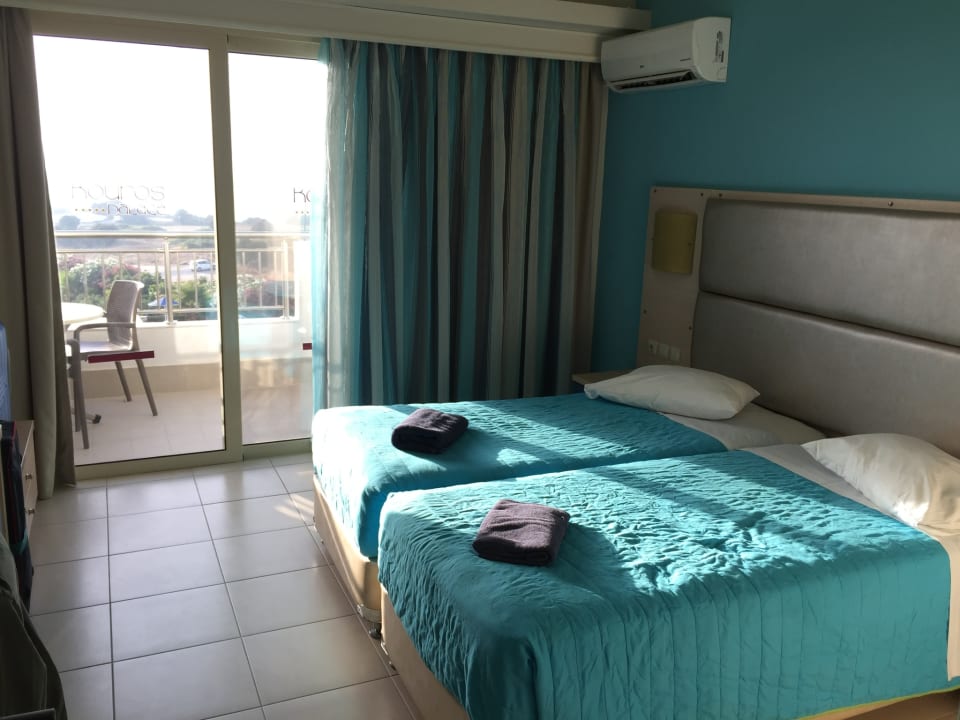 Zimmer Hotel Kouros Palace